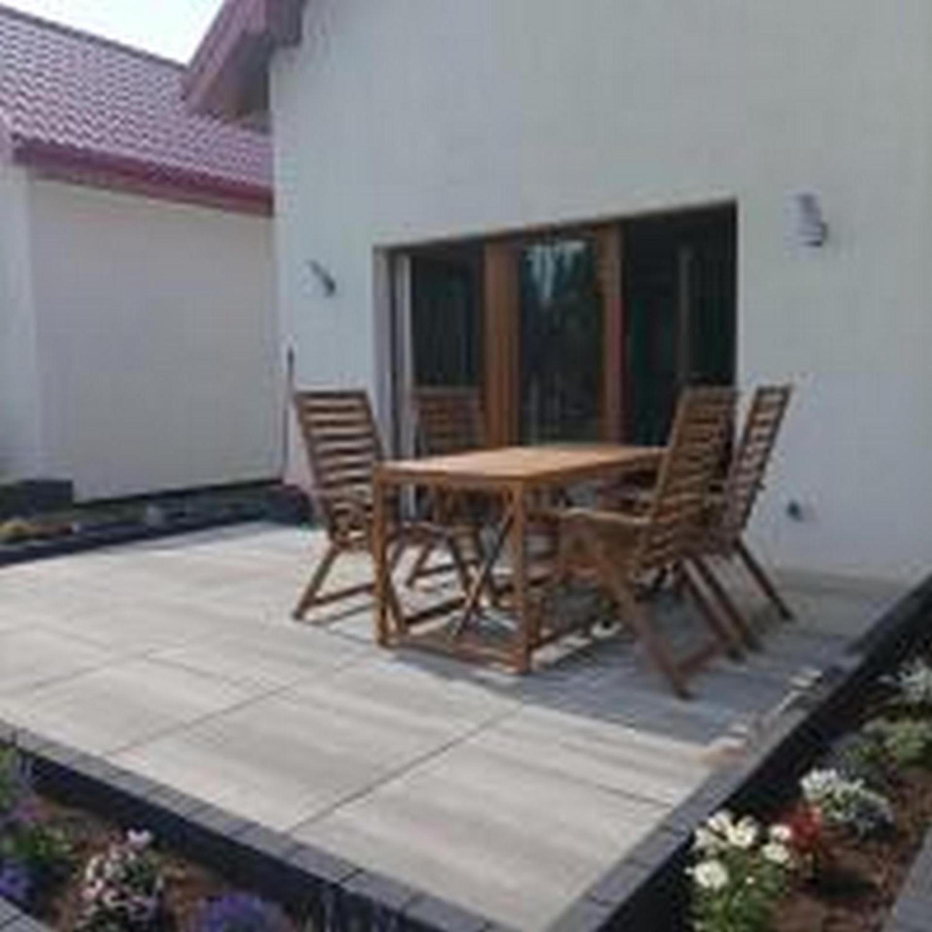 Domki I Pokoje Goscinne Nowecin Lebska 162 Exterior foto